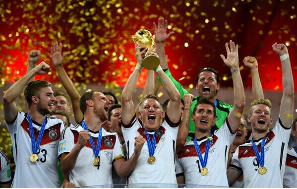 德国队欧洲杯上的阵型变化：你知道多少？